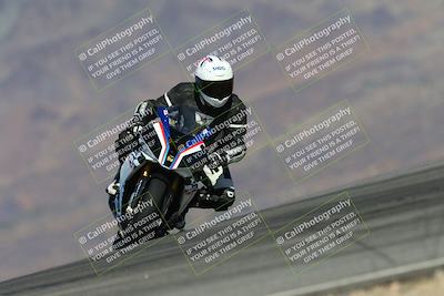 media/Feb-03-2024-SoCal Trackdays (Sat) [[767c60a41c]]/5-Turn 9 Set 2 (1040am)/